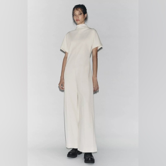 Zara Pants - Zara SHORT SLEEVE JUMPSUIT ZW COLLECTION. Ecru. Size S. New with Tags.